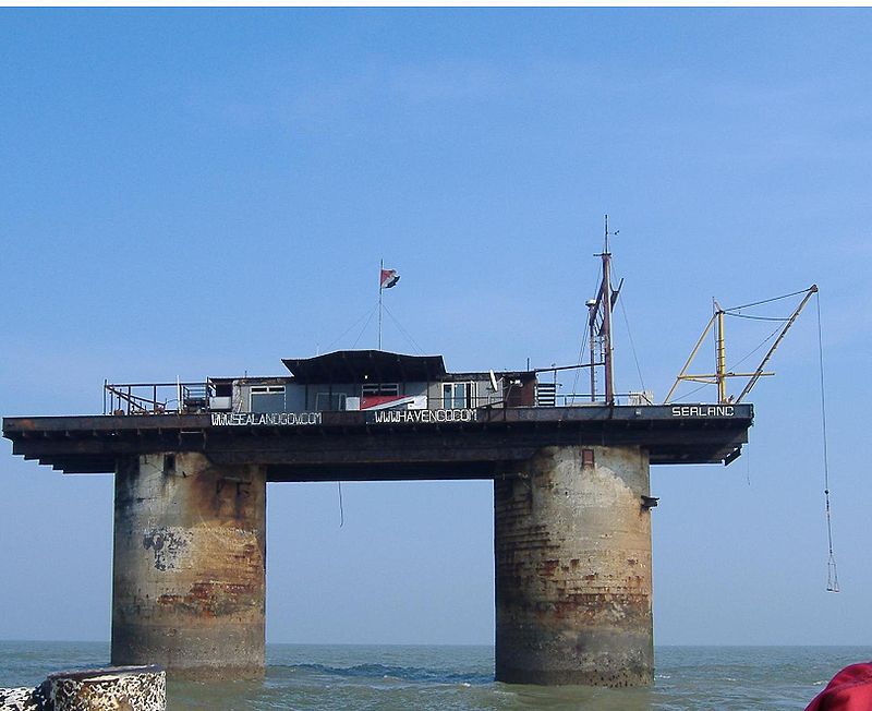 Sealand. Widok z pokładu łodzi.
