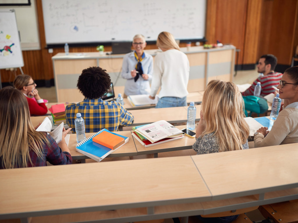 Zarządzanie parafią, "Star trek" czy telenowele. Oto najdziwniejsze kierunki studiów