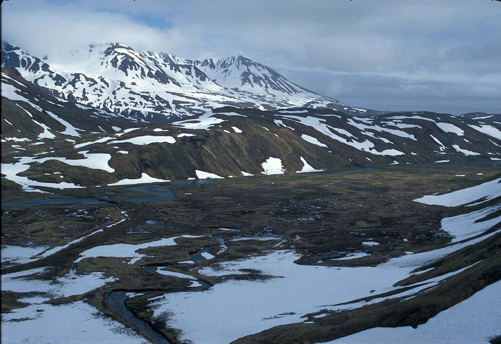 1024px-Attu_island_o_Donnell_valley