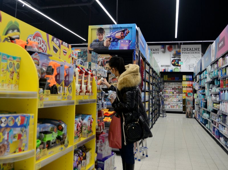 Dzień Chłopaka 2022. Tanie i oryginalne prezenty