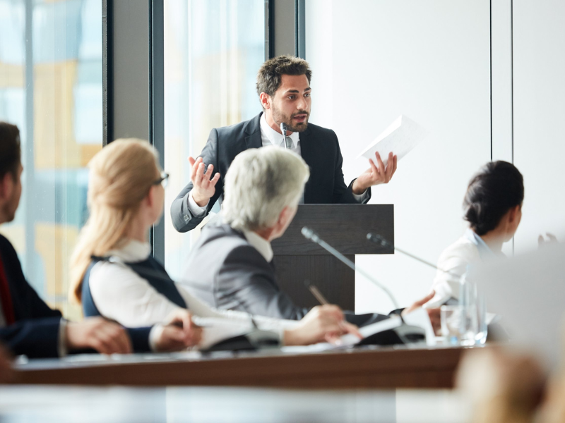 Perswazja językowa. W jaki sposób inni wywierają na nas wpływ?