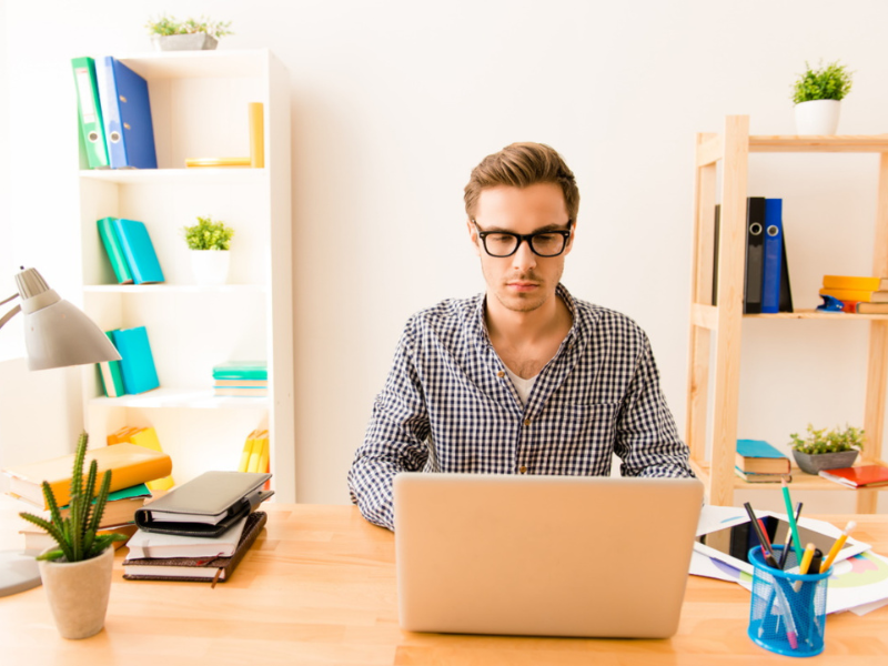 Piszesz w ten sposób e-maile? To świadczy o kompetencji