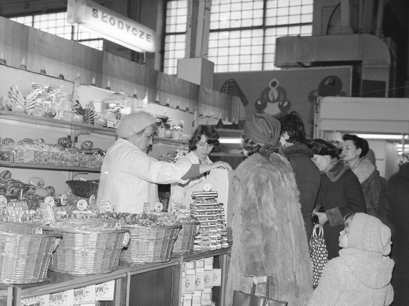 QUIZ: Słownik PRL-u. Czy pamiętasz jak się wtedy mówiło?