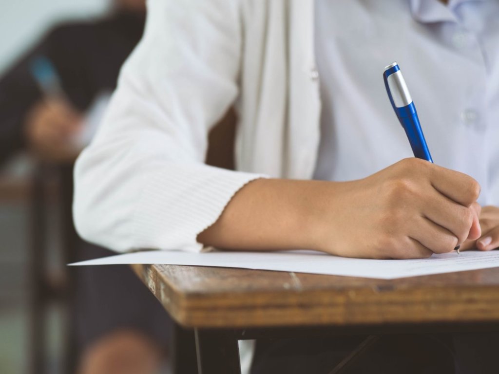 Matura poprawkowa 2023. Planujesz studia, nie przegap terminów