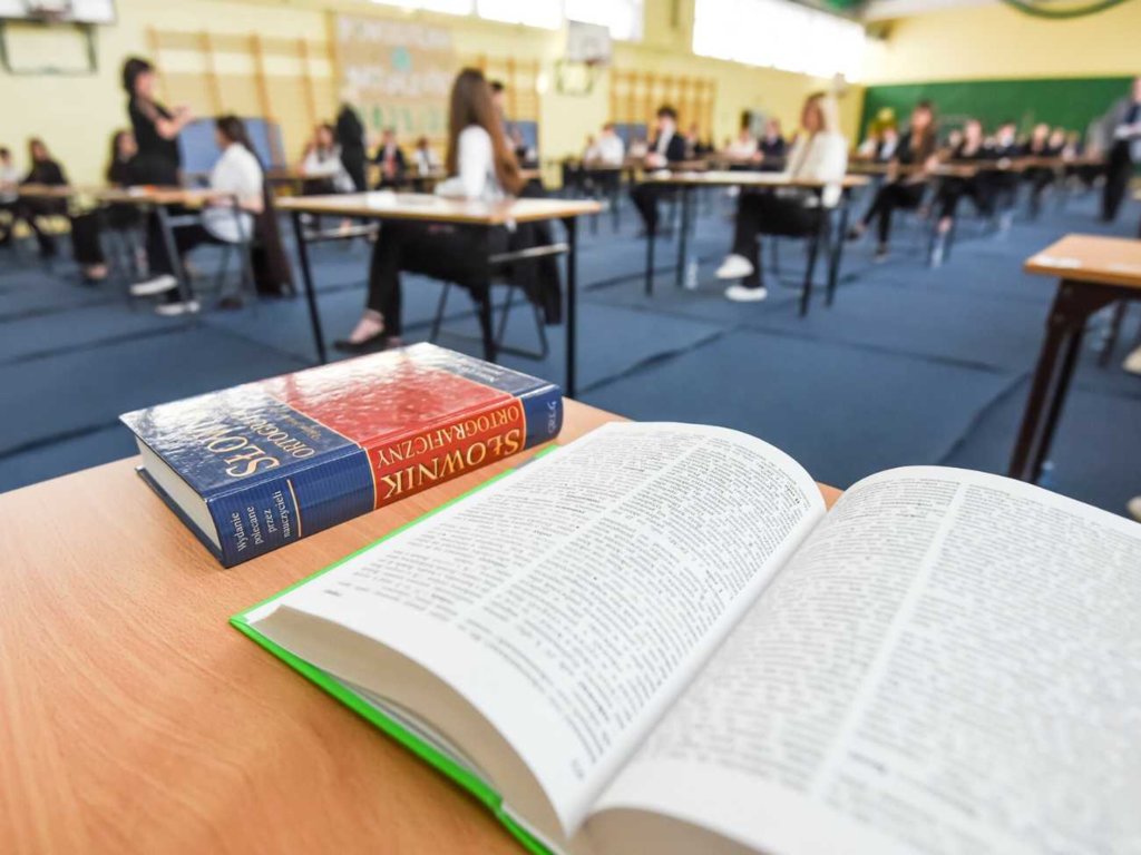 Lektury obowiązkowe na maturę 2024. Warto znać także utwory z podstawówki