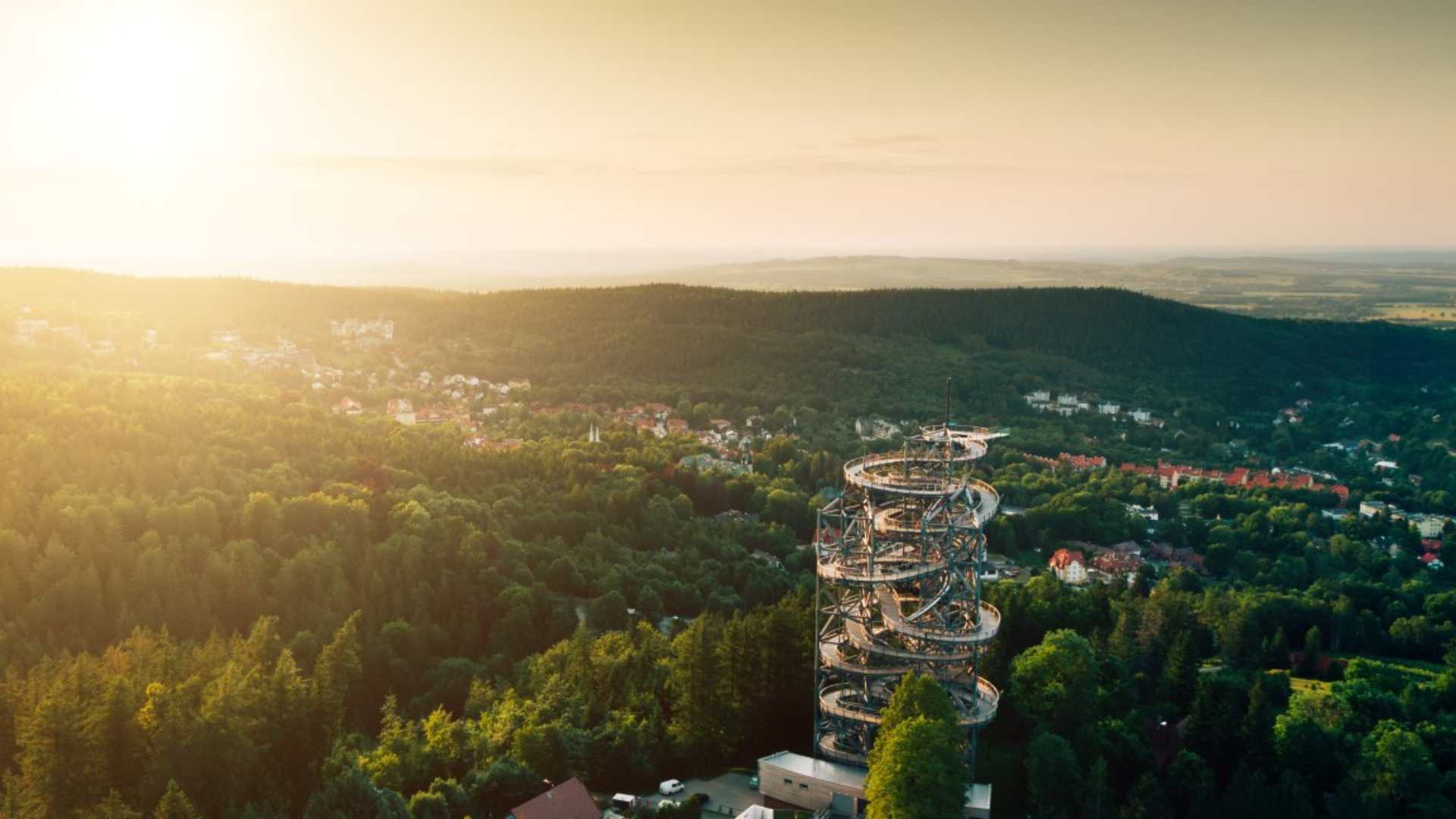 ścieżka w chmurach sky walk w świeradowie zdroju