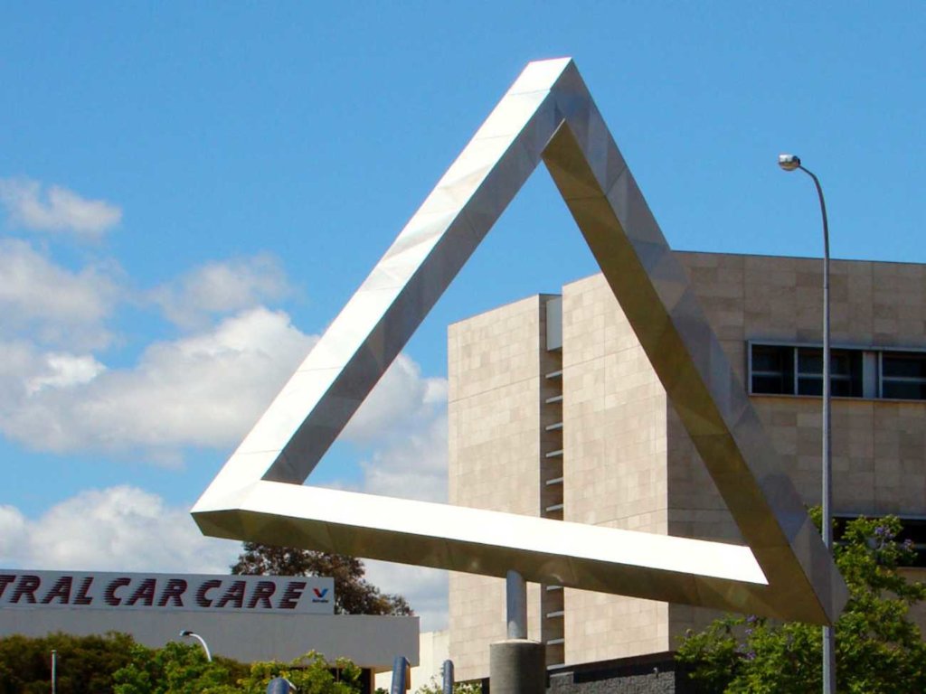 Niemożliwy trójkąt i niekończące się schody. Kto stworzył te iluzje optyczne?