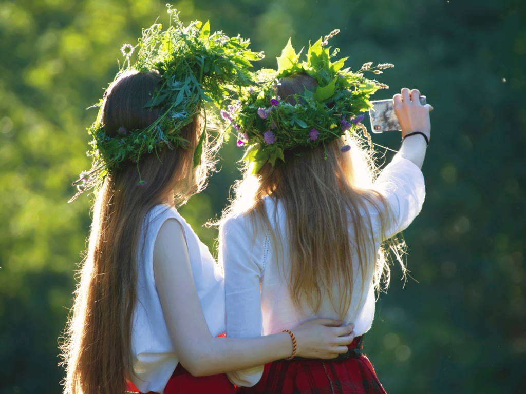 Kiedy najdłuższy dzień w roku 2024? Staropolskie zwyczaje z okazji Nocy Kupały