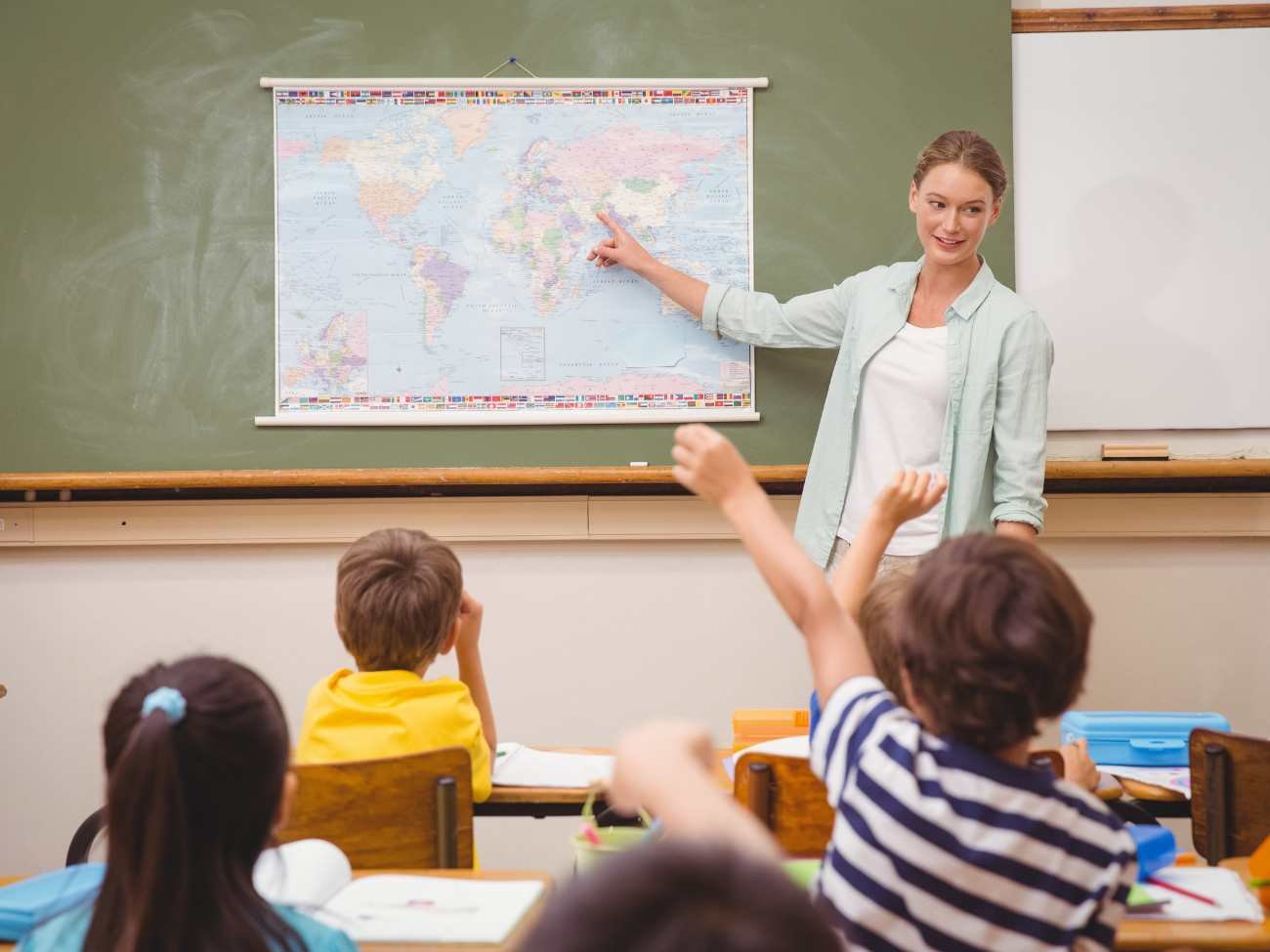 Biologii, chemii i geografii nie będzie w podstawówkach? MEN szykuje zmiany