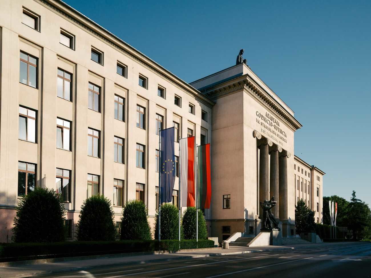 EngiRank 2024. Najlepsze uczelnie inżynierskie w Polsce. Zobacz, gdzie warto studiować