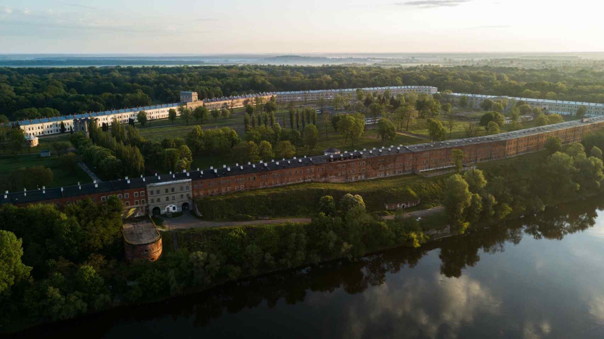 koszary obronne twierdza modlin