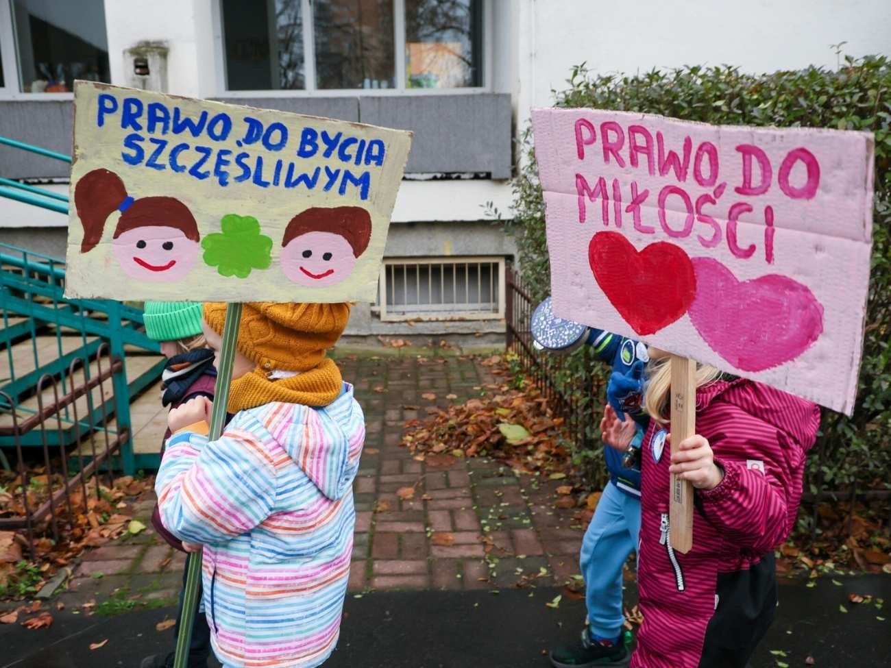 Prawa dziecka na świecie. W Polsce gorzej niż w Rosji?