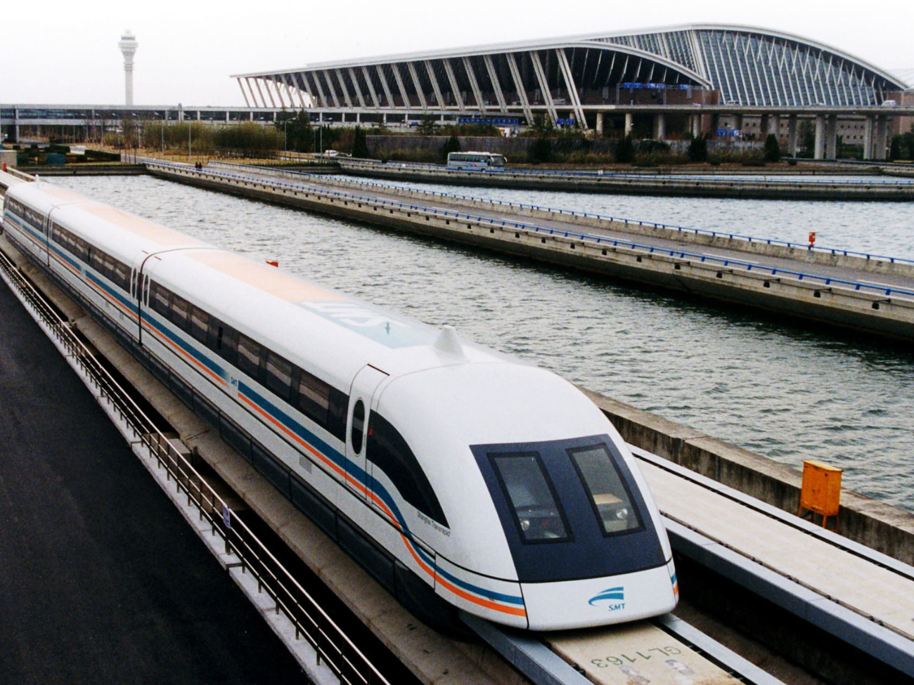 Najszybsze pociągi na świecie. Mogą osiągać prędkość nawet 600 km/h