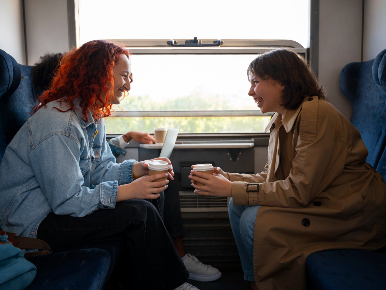 Szybkie i proste gry na podróż pociągiem ze znajomymi