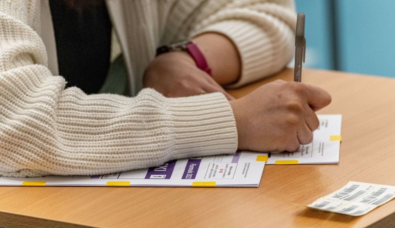 Próbna matura z fizyki. Sprawdź arkusz CKE z rozwiązaniami