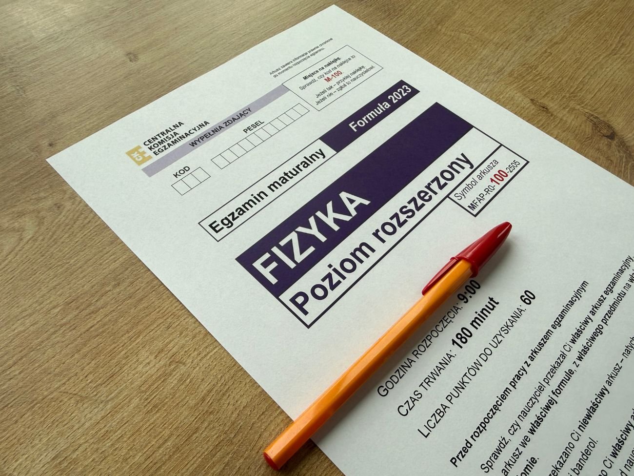 Matura z fizyki maj 2024 - poziom rozszerzony